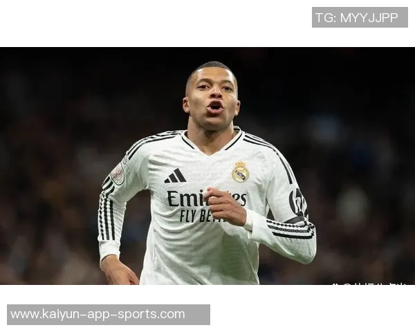 现役欧洲足球巨星盘点:顶级球员风采与影响力分析 现役欧洲足球巨星盘点:顶级球员风采与影响力分析